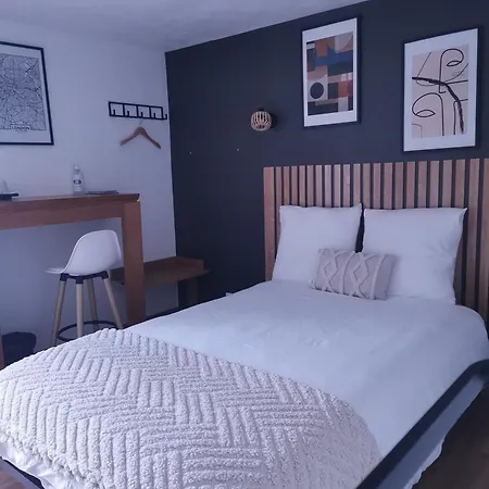 Séjour chez l'habitant Cazama-chambre Indépendante *